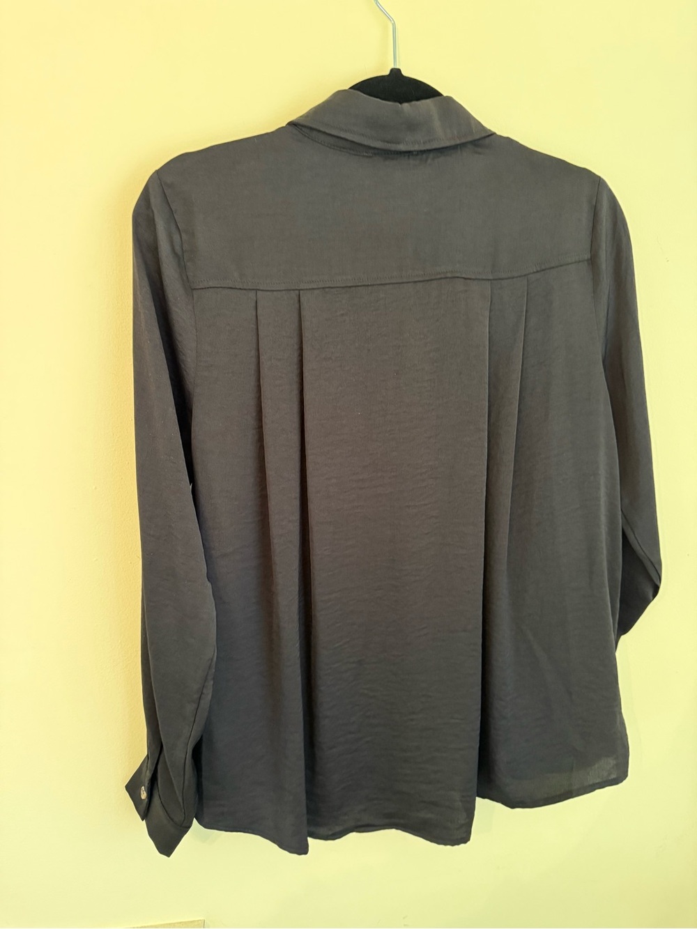 Mystree Black Button Down Shirt *NEW WITH TAGS* - Picture 5 of 8